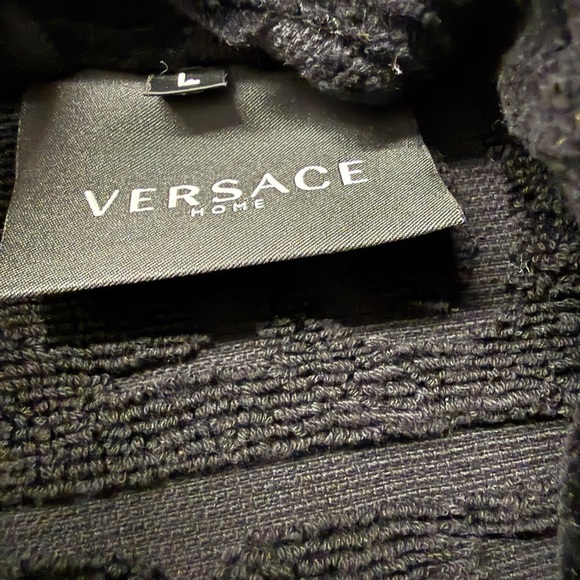 Versace Black Robe with Gold Detailing - Picture 5 of 5